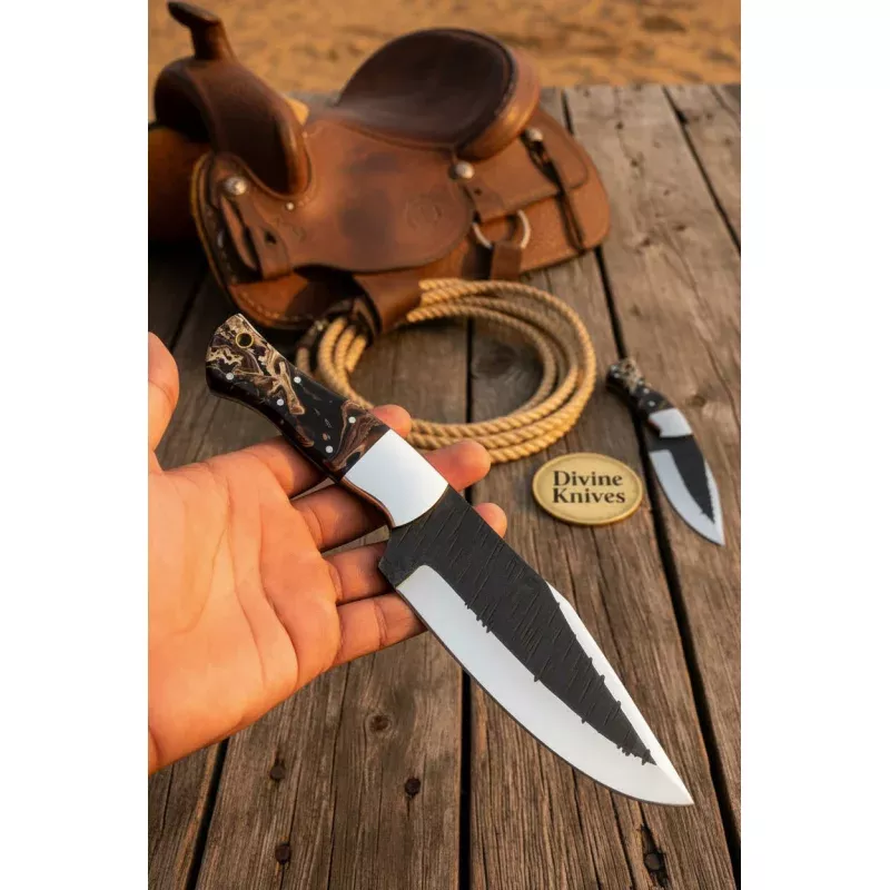 Black & Gold Resin Handle Damascus Bushcraft Knife with Saw-Back