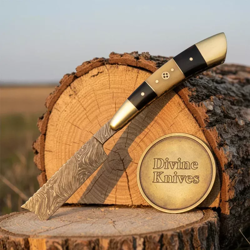 Camel Bone Damascus Straight Razor with Brass BolsterHandcrafted Heirloom Cut-Throat Razor