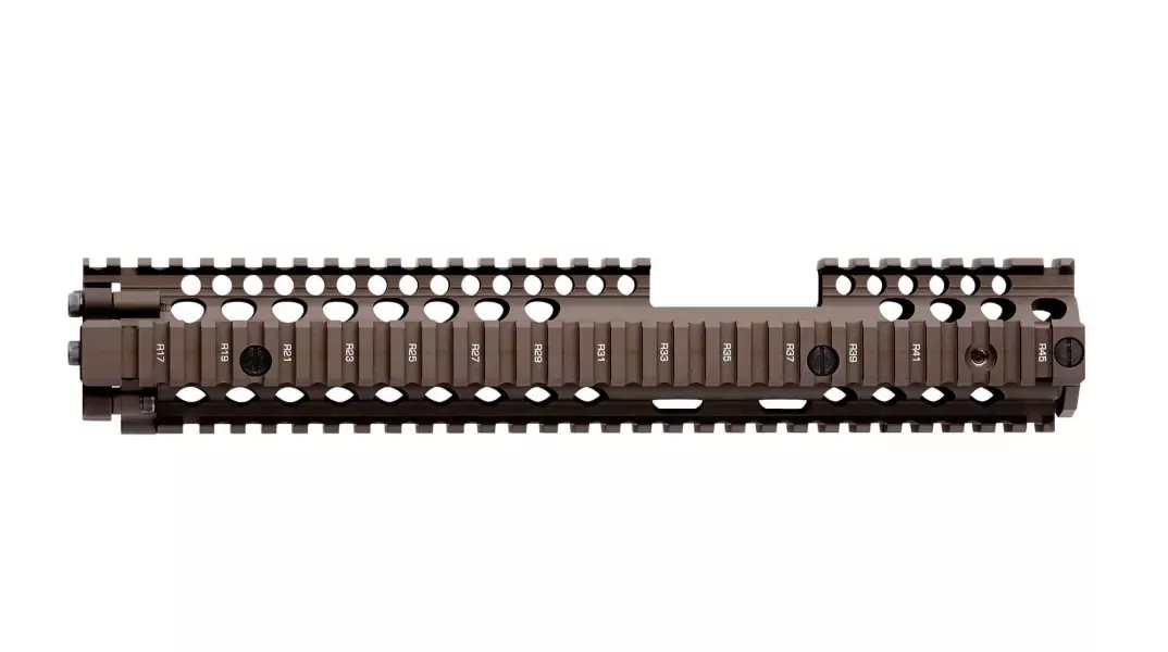 Daniel Defense Rail Assembly M4A1 RIS II FSP 12.25″ FDE 01-004-08030