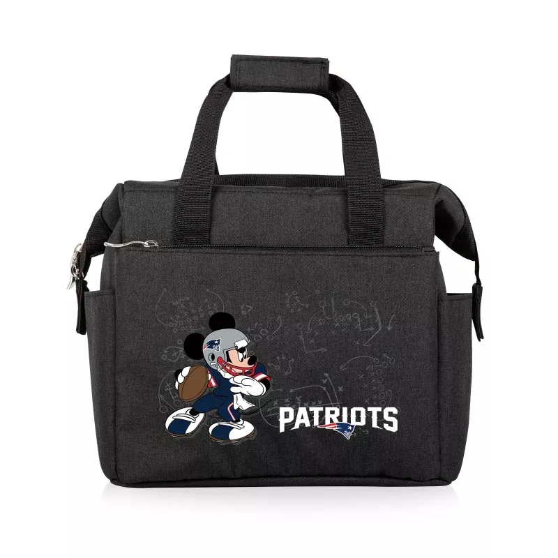New England Patriots Mickey Mouse – On The Go Lunch Bag Cooler