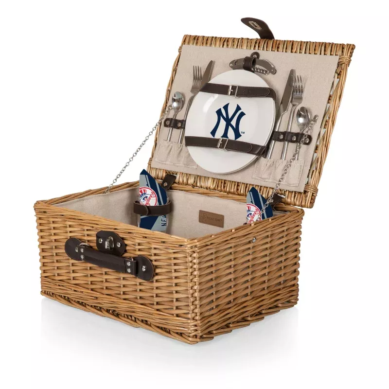 New York Yankees – Classic Picnic Basket