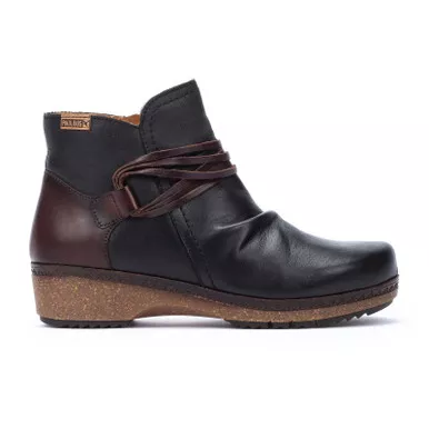 PIKOLINOS Women's Granada Black Boots (W0W-8980C1000)