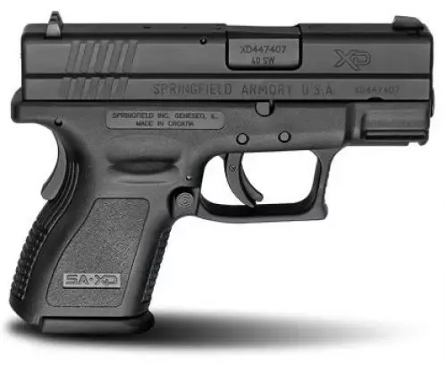 Springfield Armory XD Compact Frame 40 S&W 12+1, 3″ Black Melonite Steel Barrel & Serrated Steel Slide
