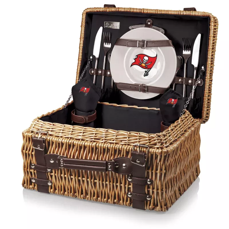 Tampa Bay Buccaneers – Champion Picnic Basket