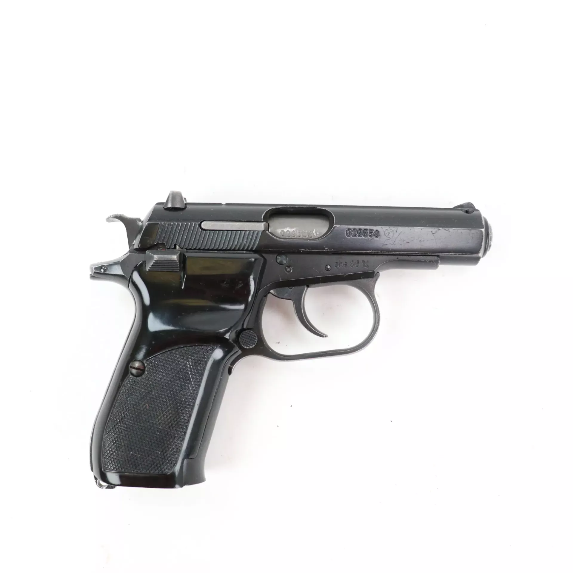 USED - Czech 82 9X18MAK Semi Auto Pistol GTO382199