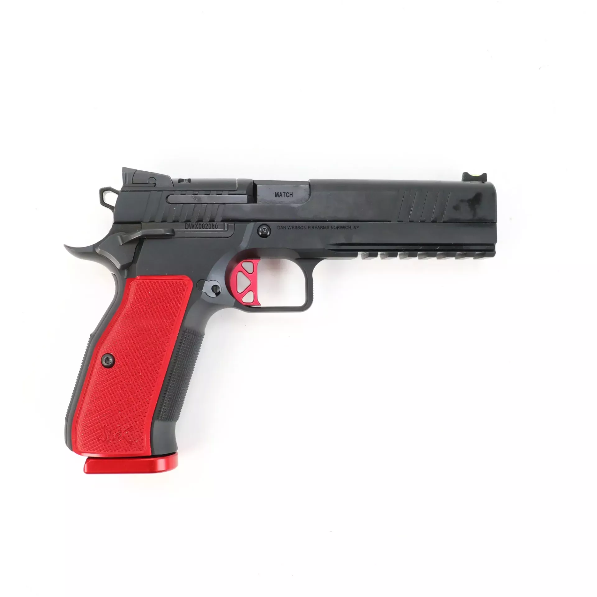 USED - Dan Wesson DWX 9mm Semi Auto Pistol GTO379860