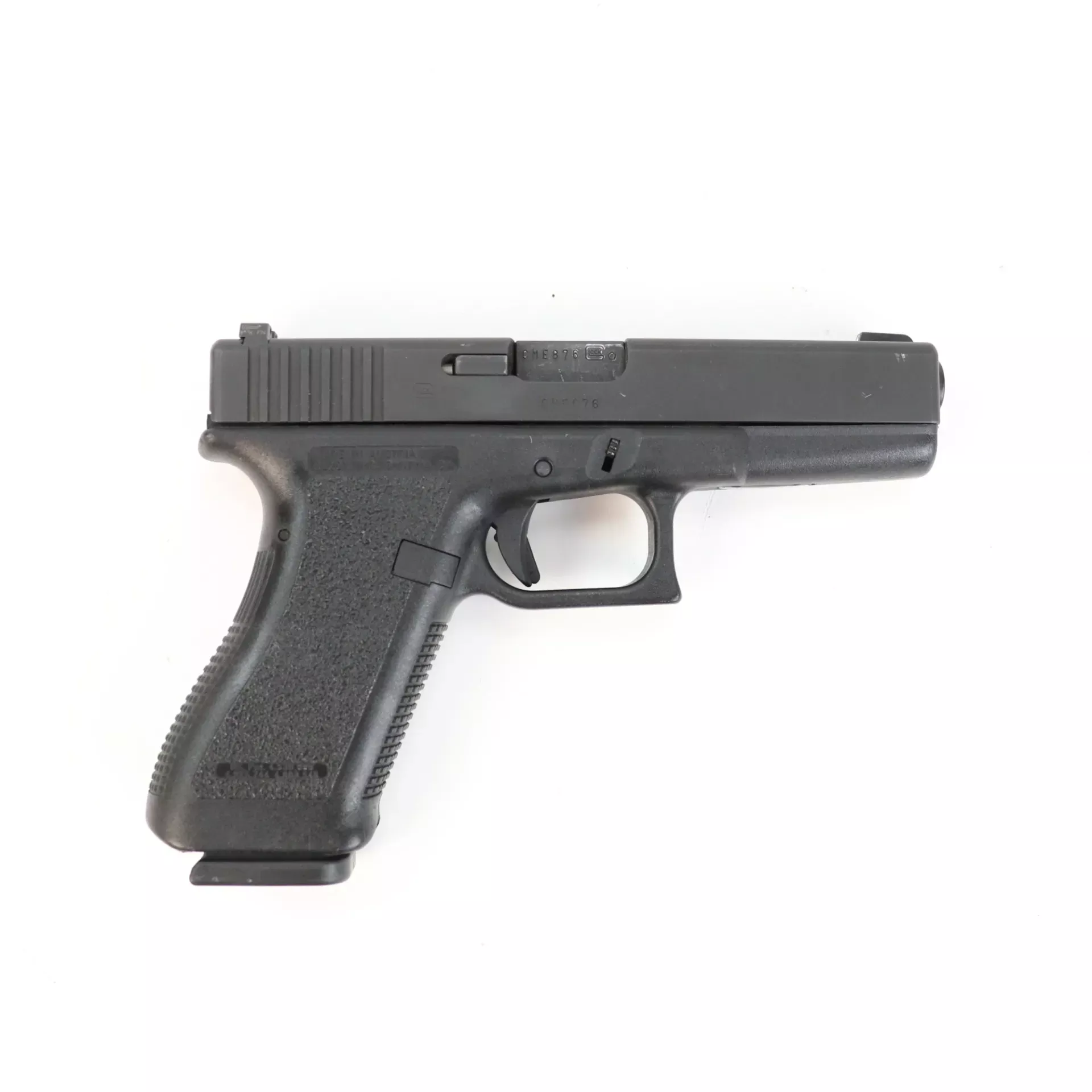 USED - Glock 17 Gen 2 9mm Semi Auto Pistol GTO379713