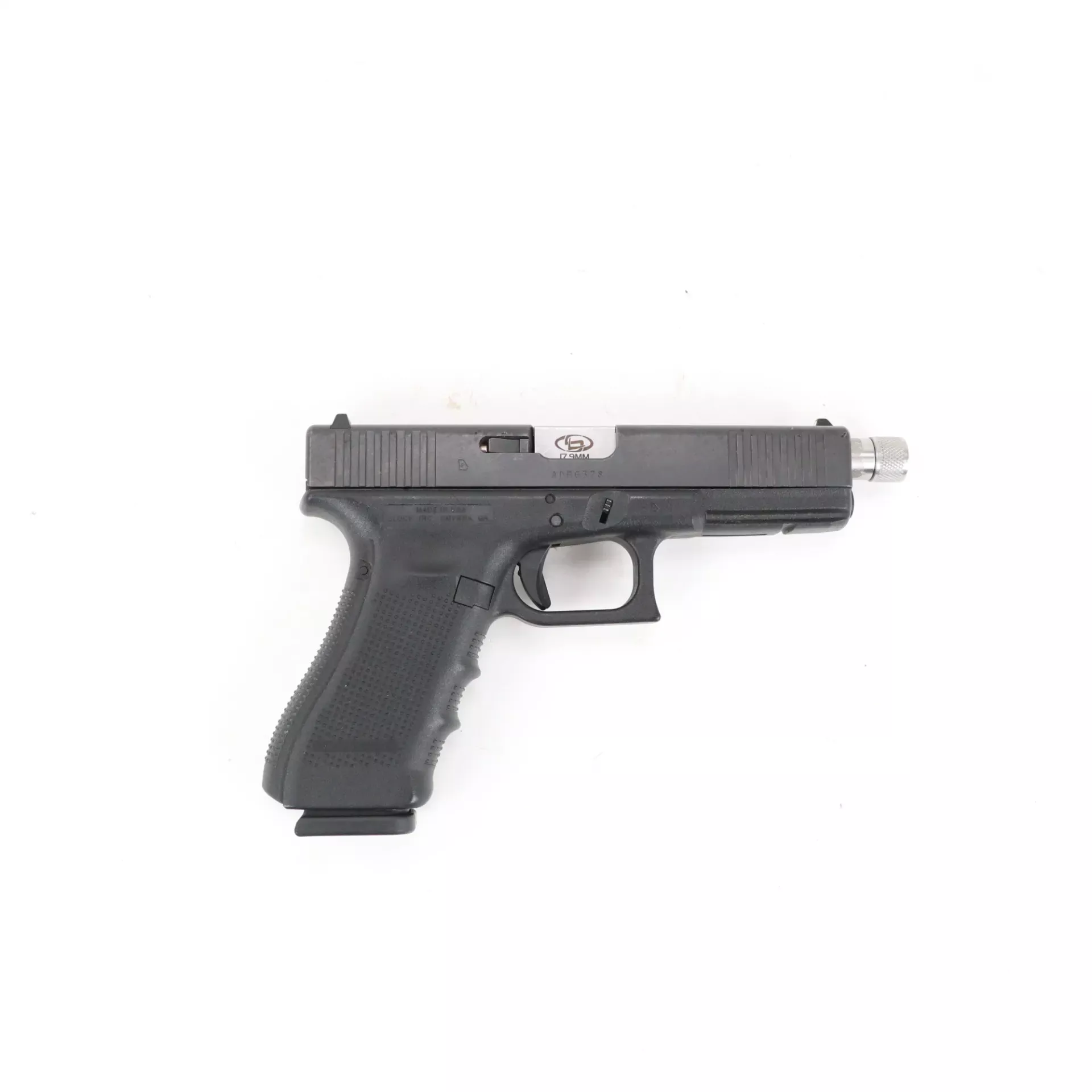 USED - Glock 17 Gen 4 9mm Semi Auto Pistol GTO378427