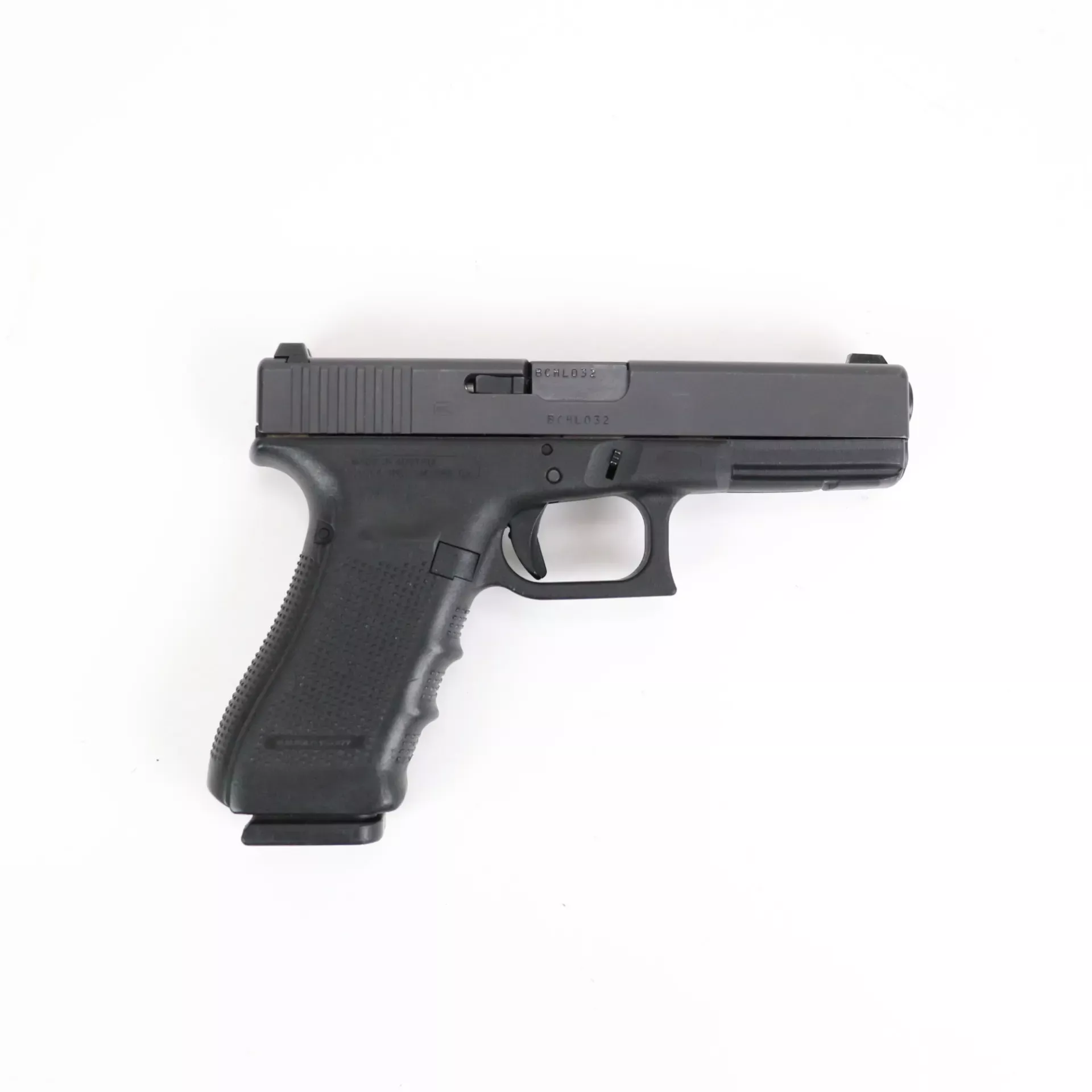 USED - Glock 17 Gen 4 9mm Semi Auto Pistol GTO379080