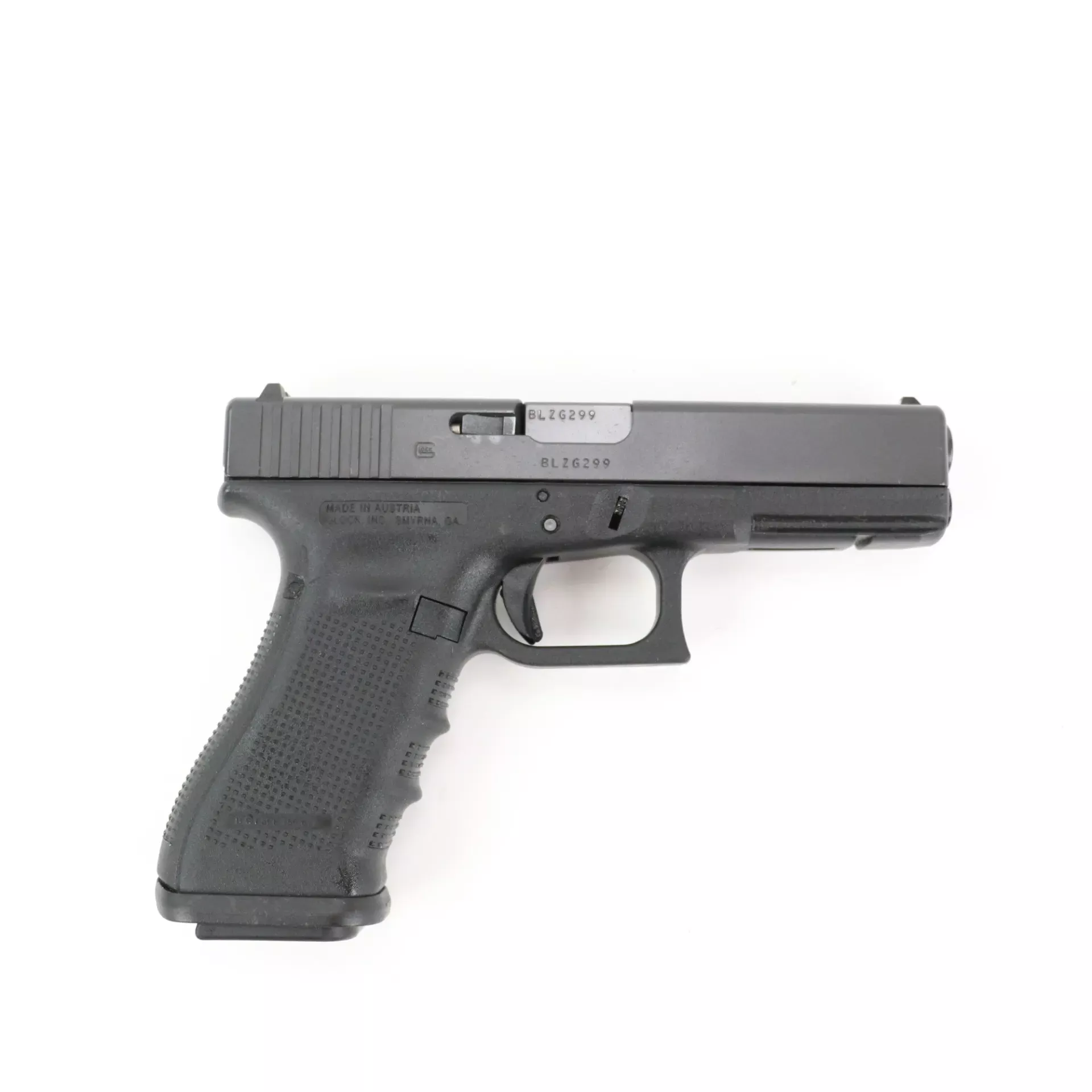 USED - Glock 17 Gen 4 9mm Semi Auto Pistol GTO381887