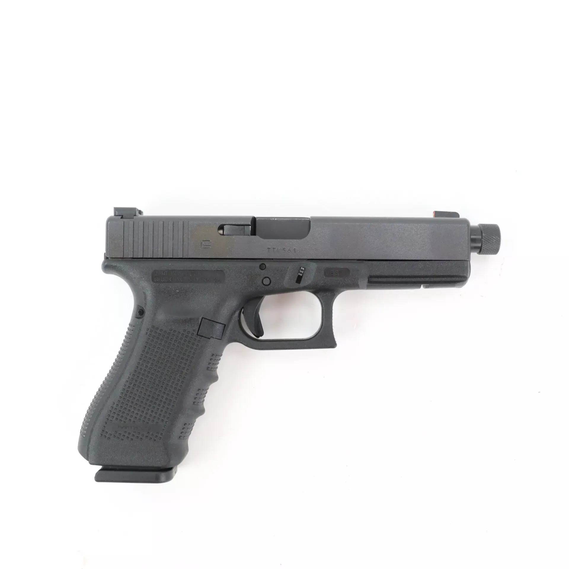 USED - Glock 17 Gen 4 9mm Semi Auto Pistol GTO382193