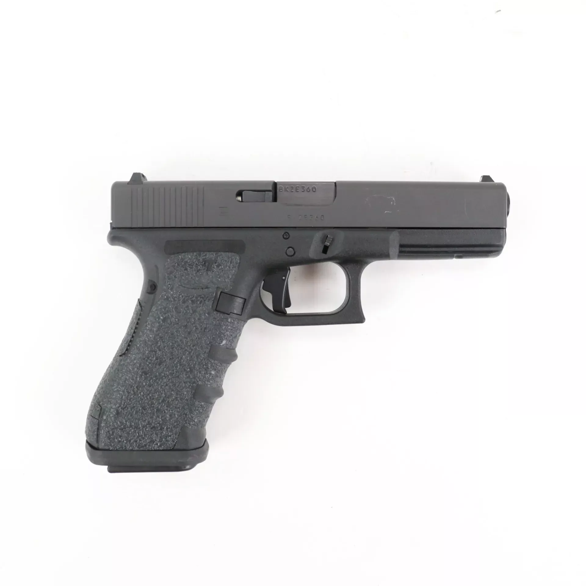 USED - Glock 17 Gen 4 9mm Semi Auto Pistol GTO505922