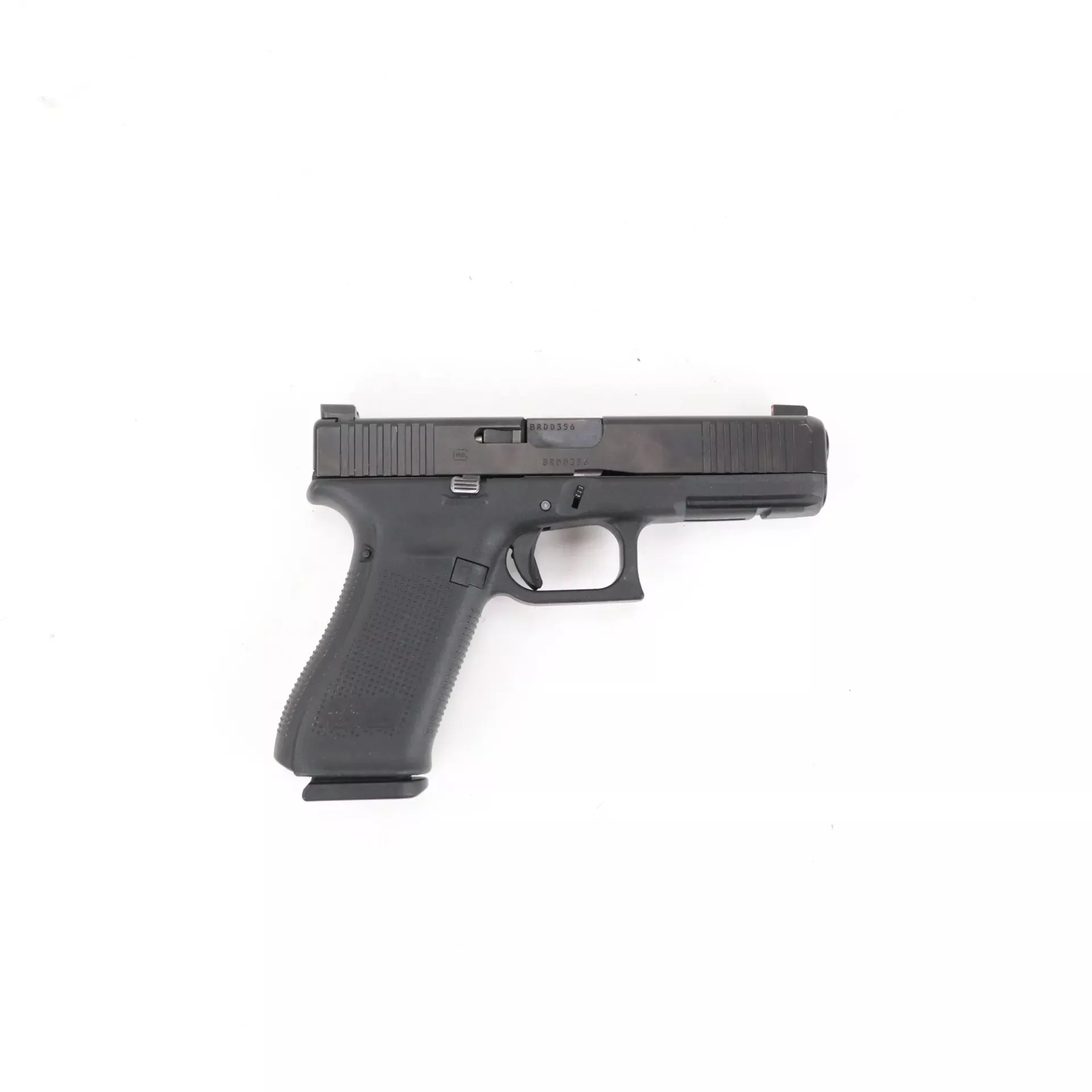 USED - Glock 17 Gen 5 9mm Semi Auto Pistol GTO378450