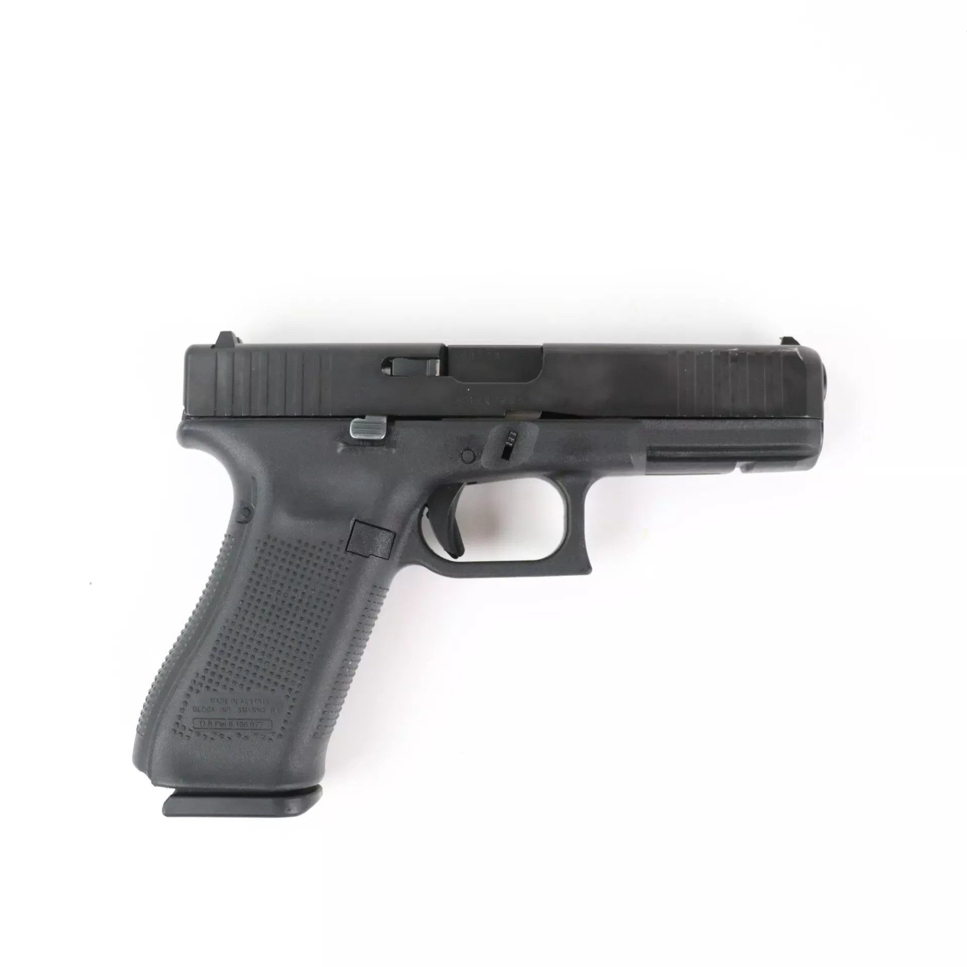 USED – Glock 17 Gen 5 9mm Semi Auto Pistol GTO381266