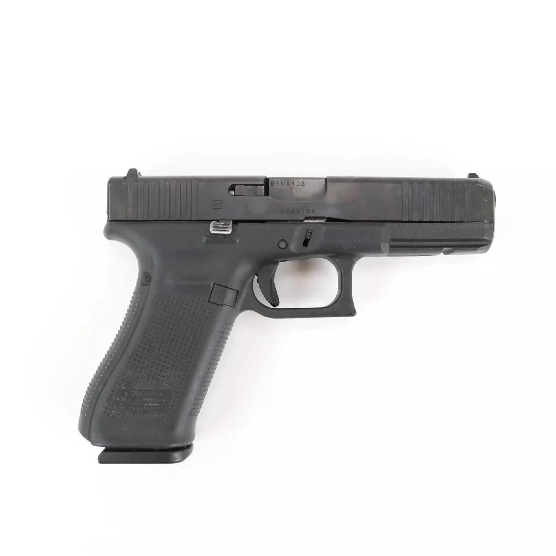 USED - Glock 17 Gen5 9mm Semi Auto Pistol GTO506009