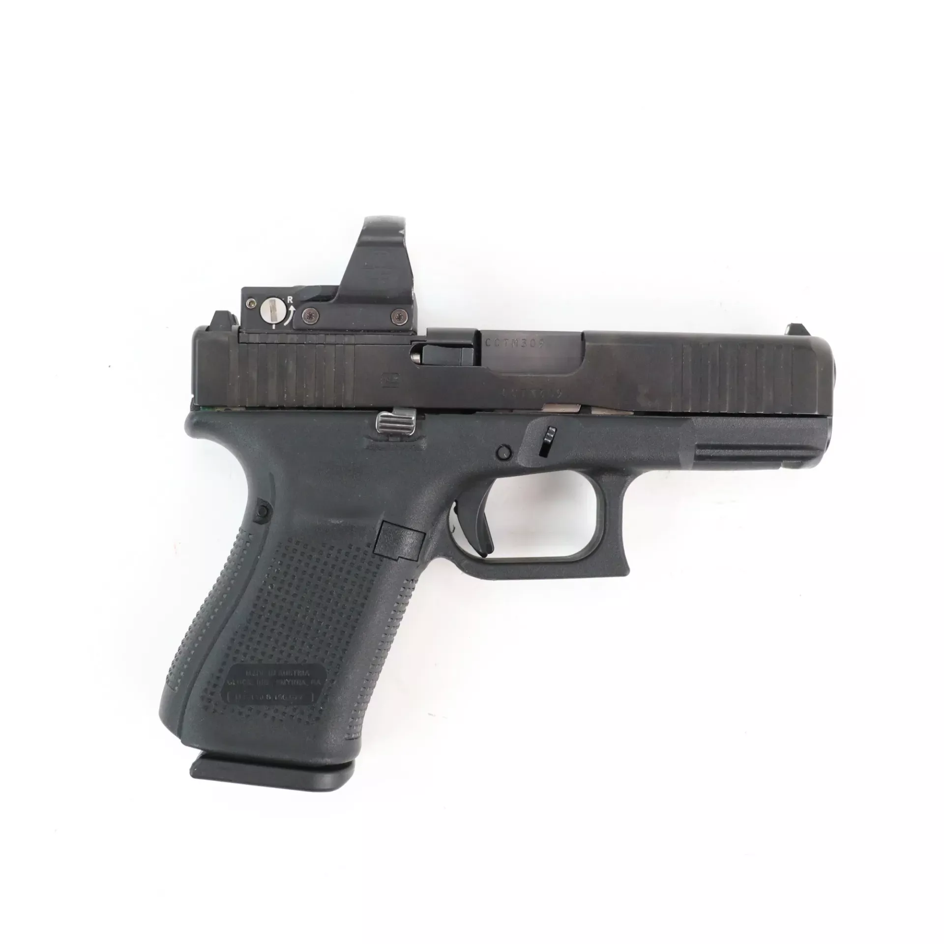 USED - Glock 19 Gen 5 9mm Semi Auto Pistol GTO380862