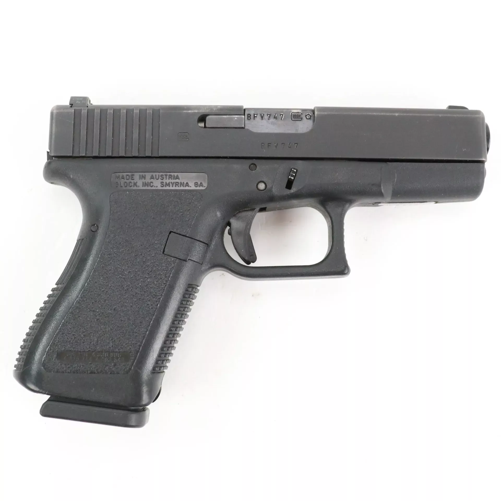 USED- Glock 23 40 S&W Semi Auto Pistol GTO507110