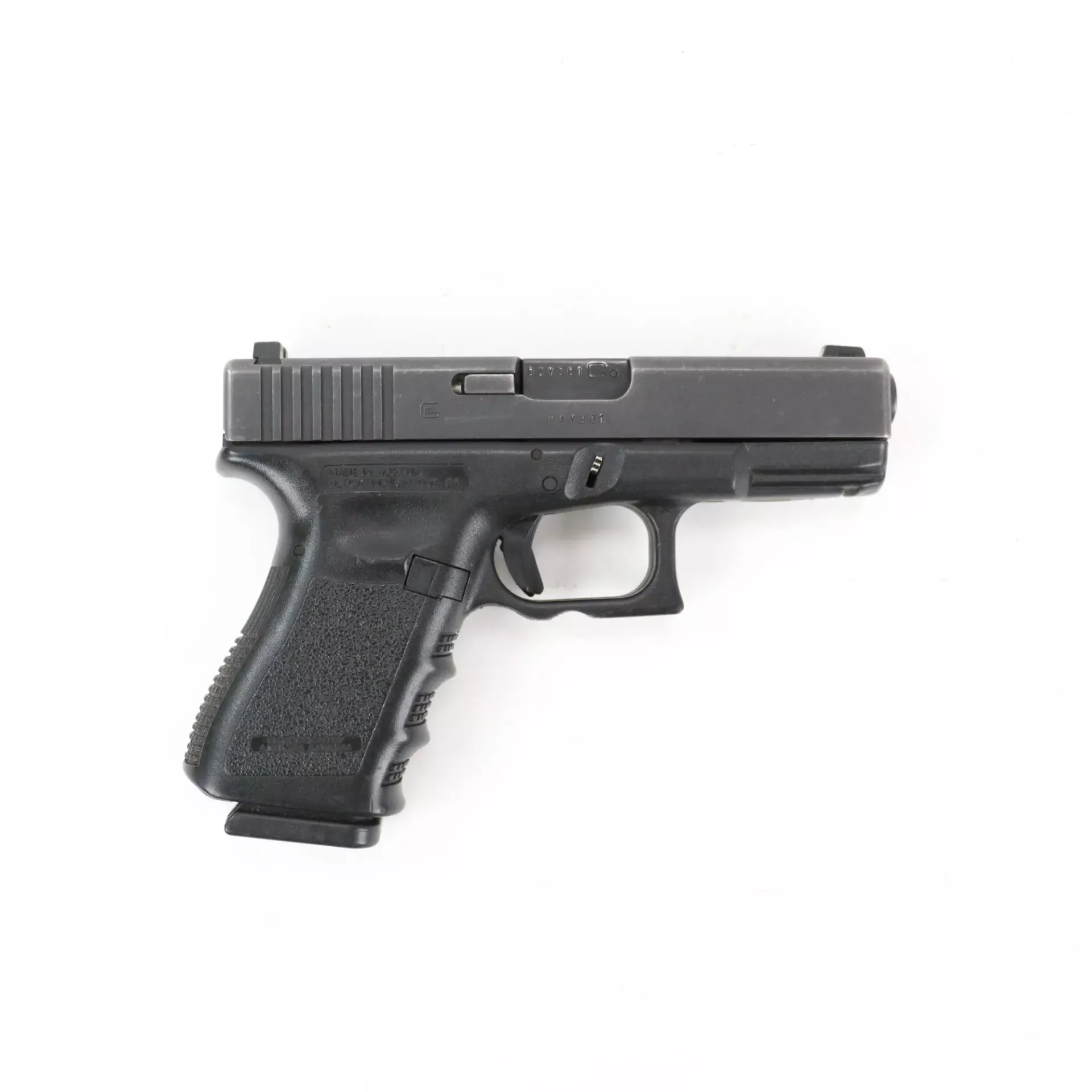 USED - Glock 23 40SW Semi Auto Pistol GTO379247