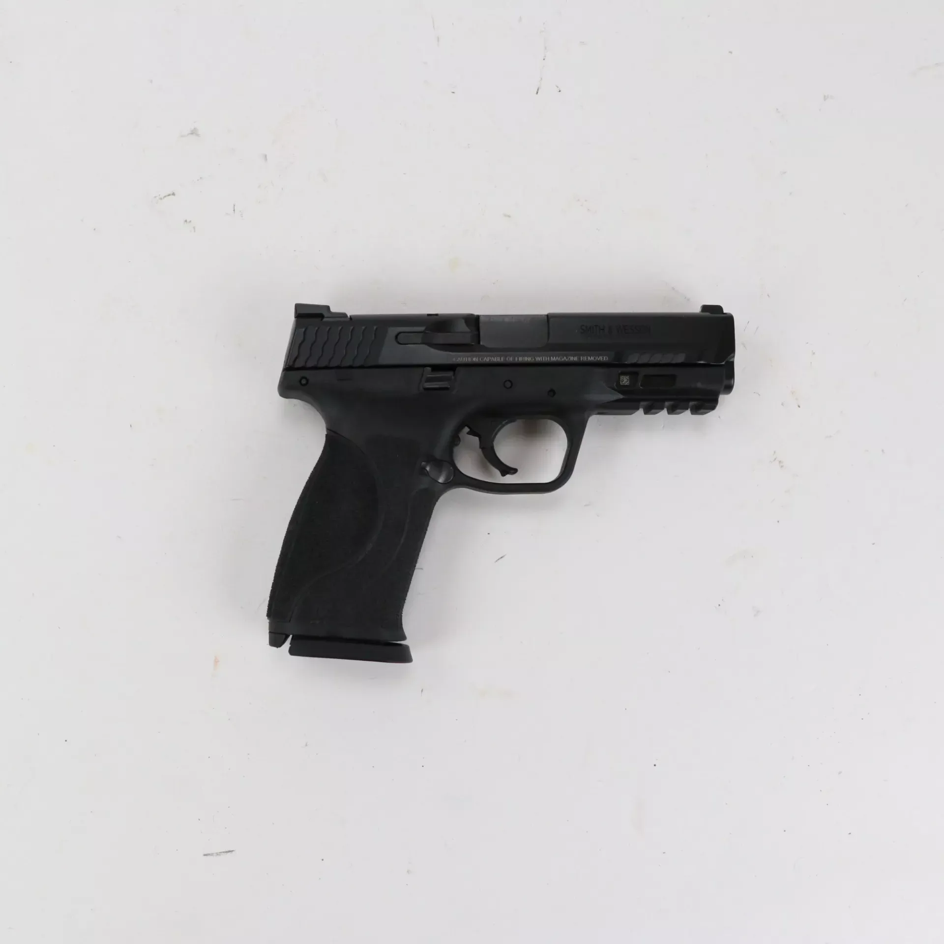 USED - S&W M&P9 9mm Semi Auto Pistol GTO377584
