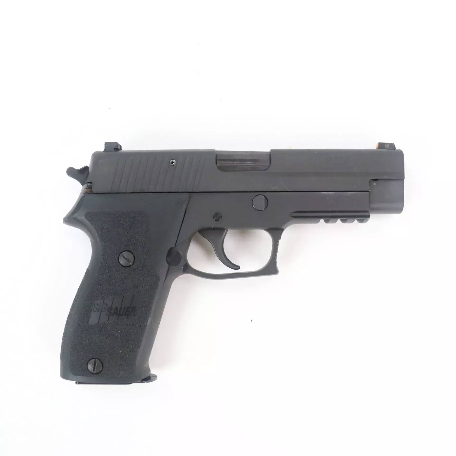USED - Sig Sauer P220 45ACP Semi Auto Pistol GTO381051