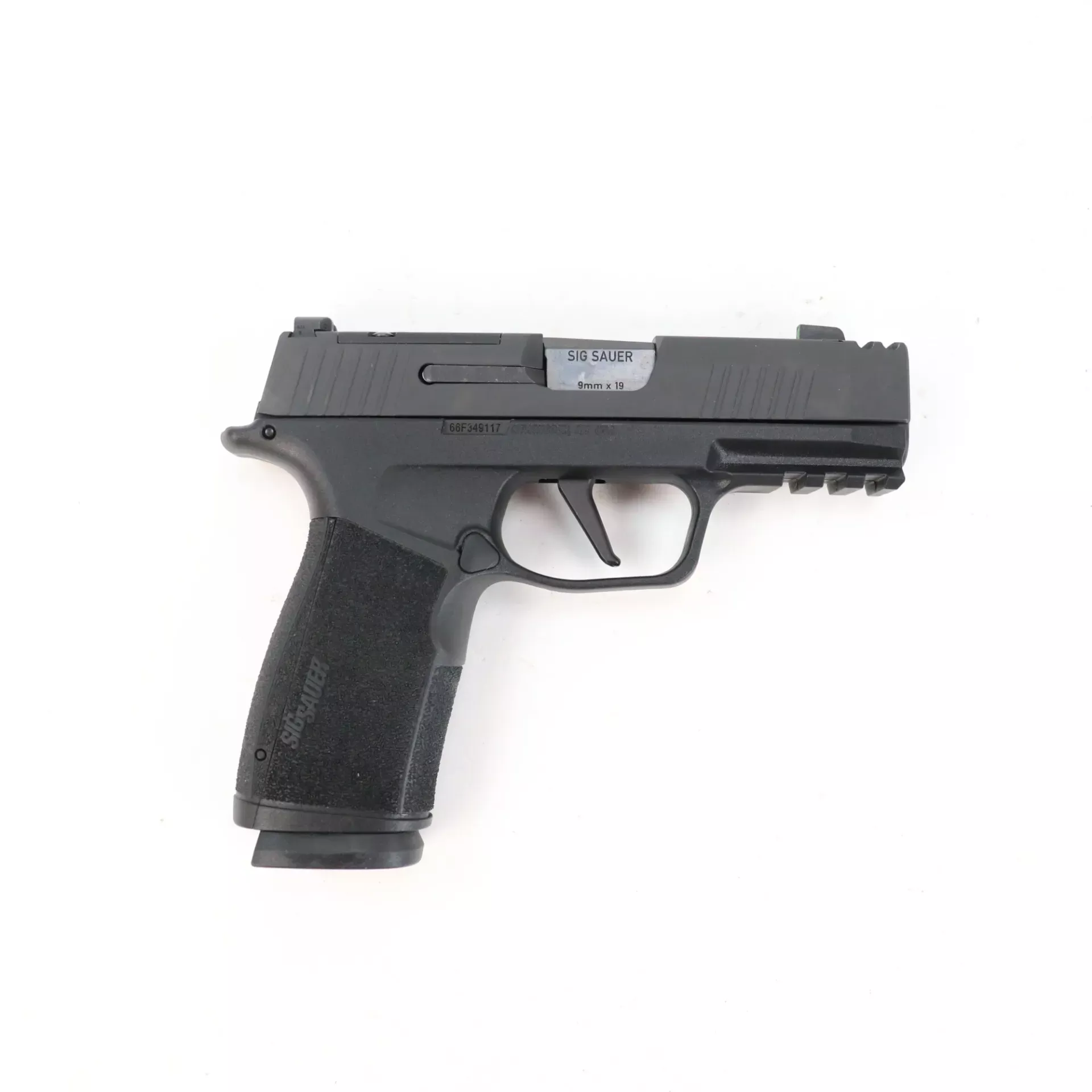 USED - Sig Sauer P365XMACRO 9mm Semi Auto Pistol GTO379858