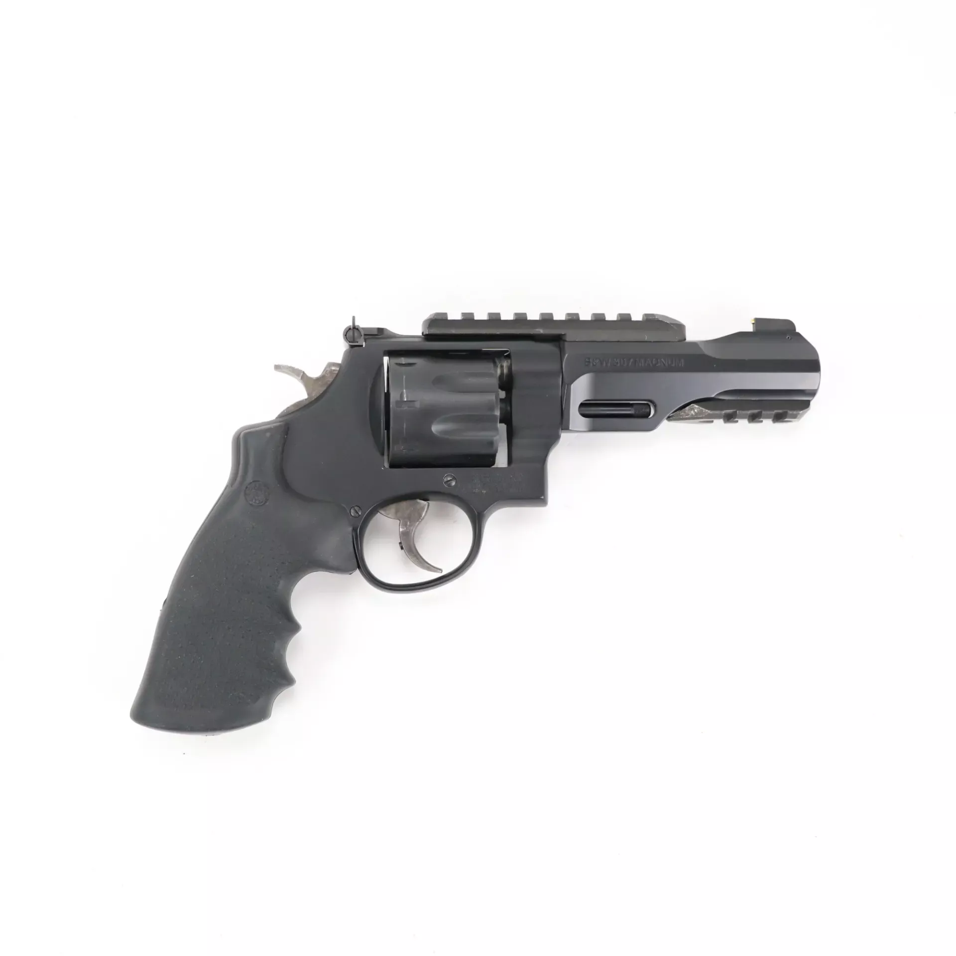 USED - Smith & Wesson 327PC 357MAG Revolver GTO504812