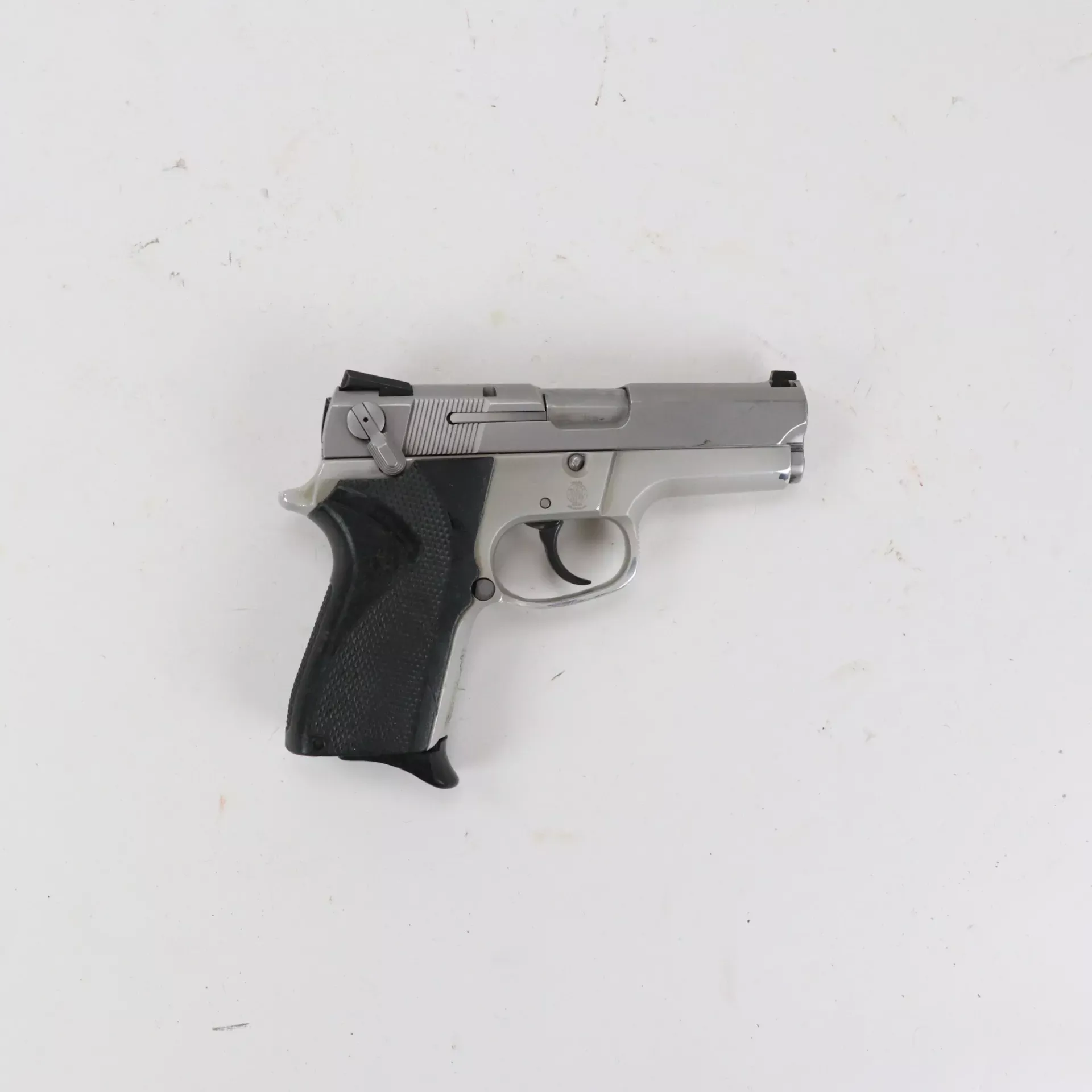 USED - Smith & Wesson 6906 9mm Semi Auto Pistol GTO504990