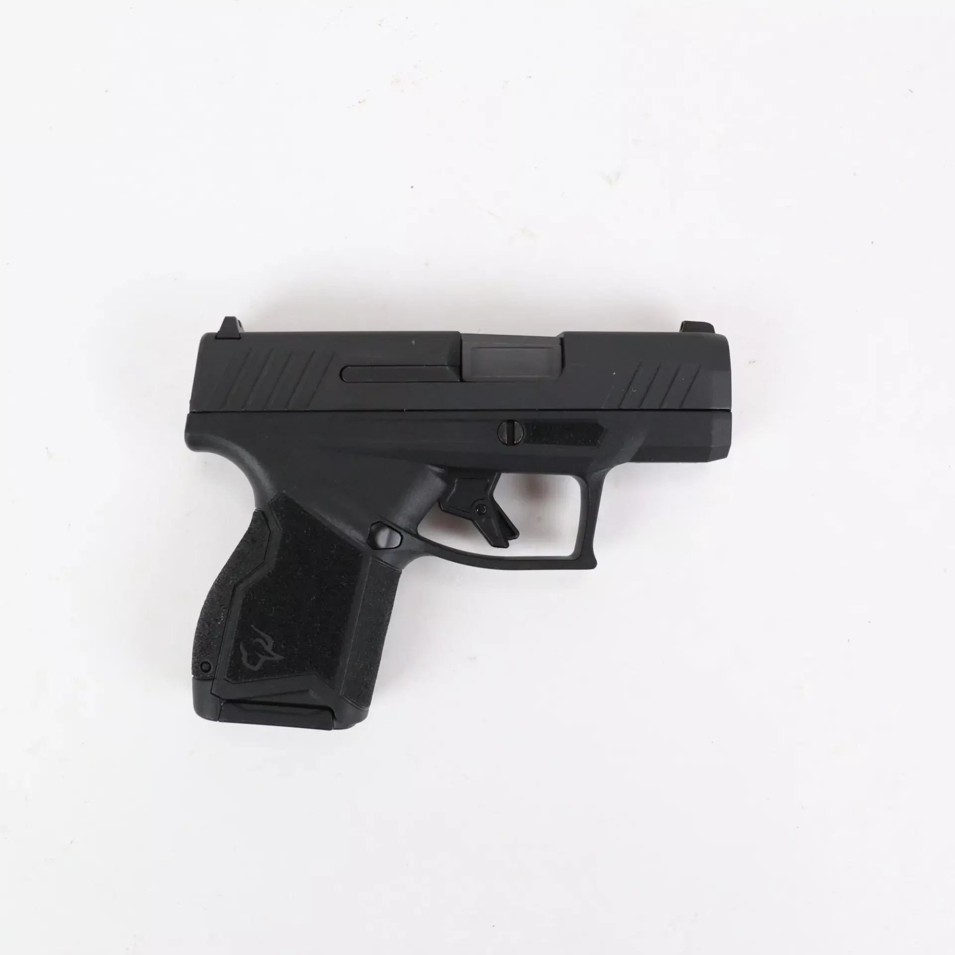 USED – Taurus GX4 9mm Semi Auto Pistol GTO505350
