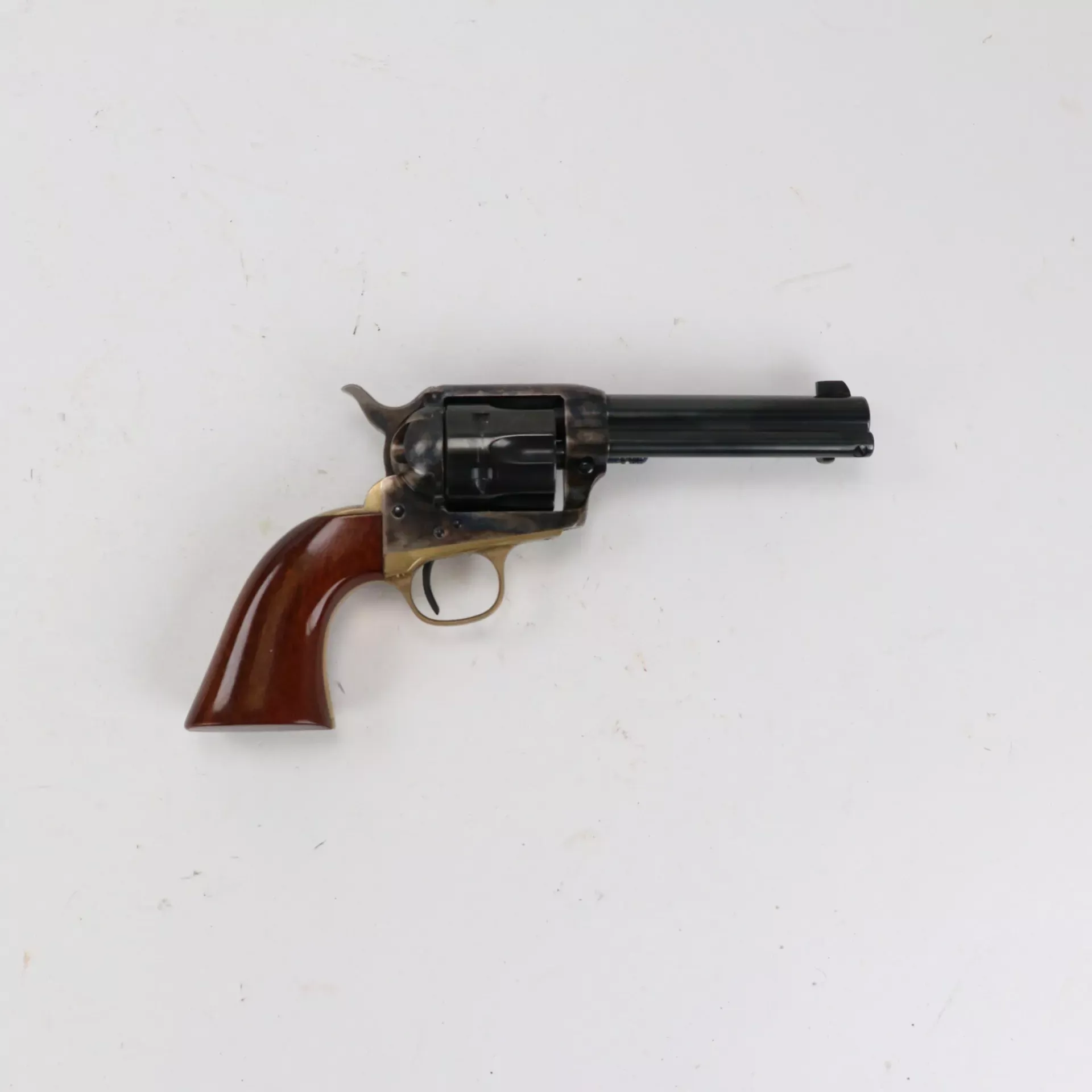 USED – Uberti 1873 22LR Revolver GTO504983