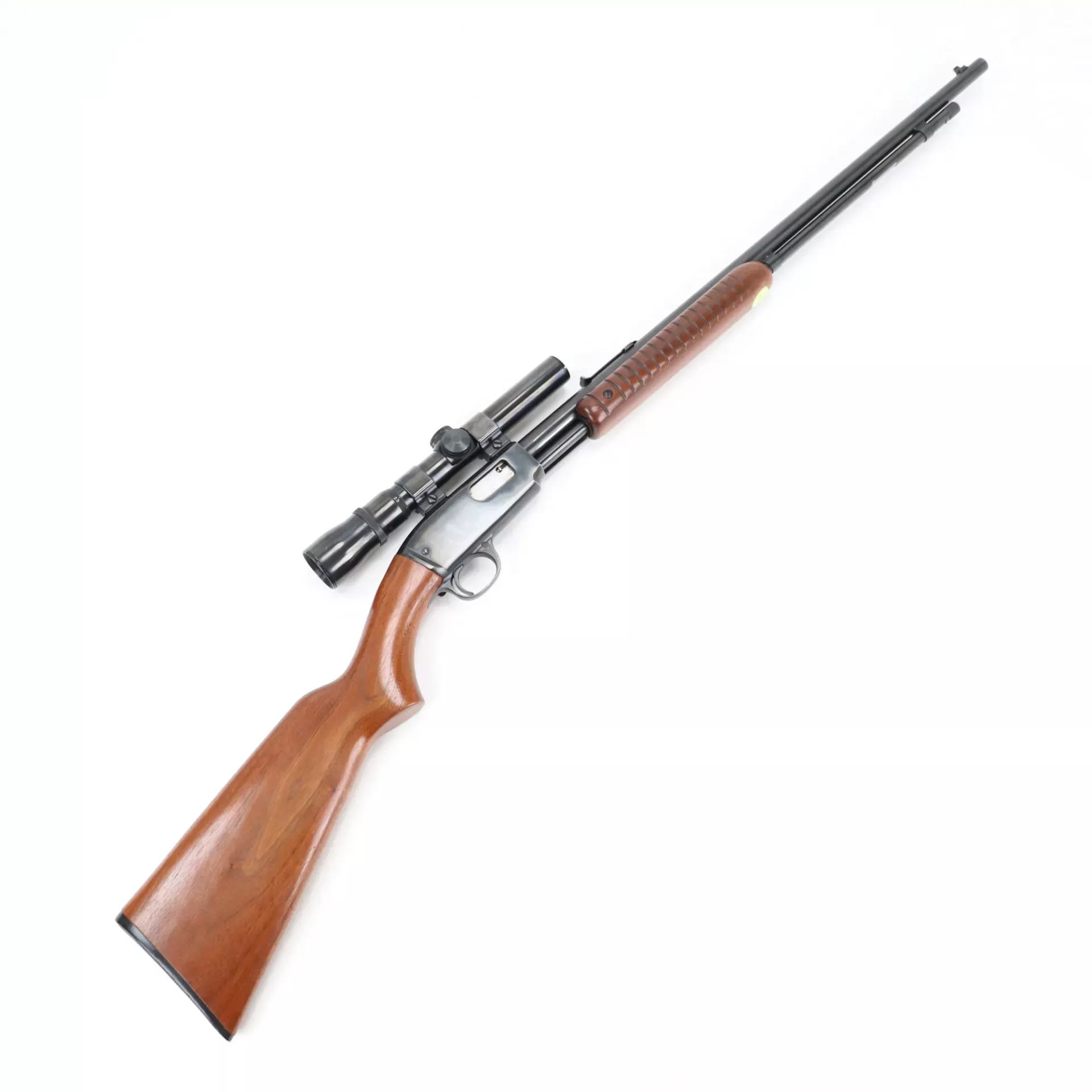 USED – Winchester 61 22MAG Pump Action Rifle GTO505389