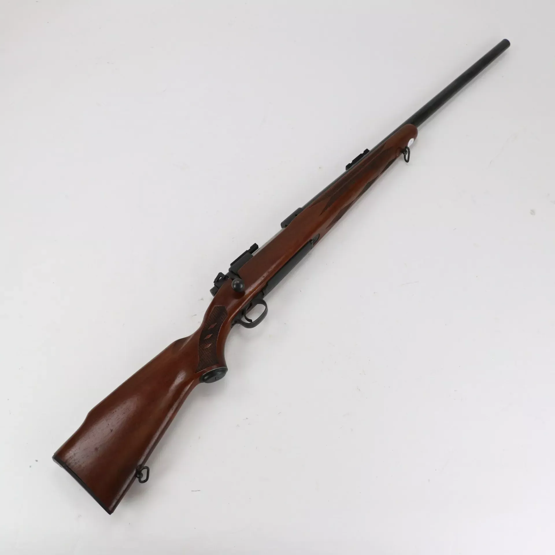 USED – Winchester 70 243 WIN Bolt Action Rifle GTO504837