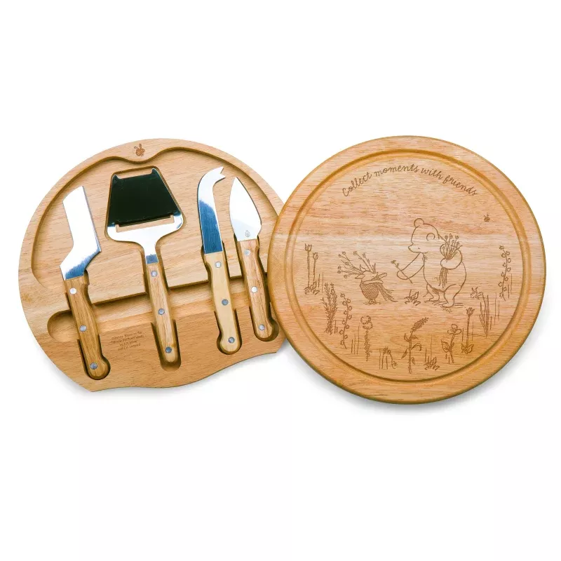Winnie the Pooh – Circo Cheese Cutting Board & Tools Set