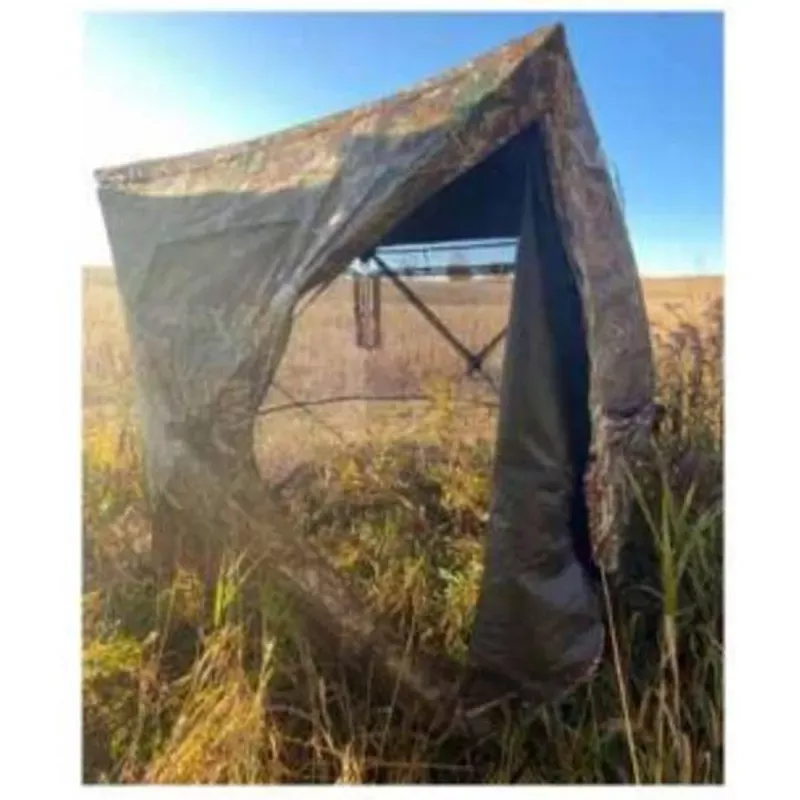 World Famous Sports See-Thru Hub Style Pop-up Blind