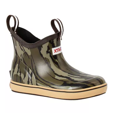 XTRATUF Kid’s Ankle Mossy Oak Bottomlands Deck Boots (XKABMOB)