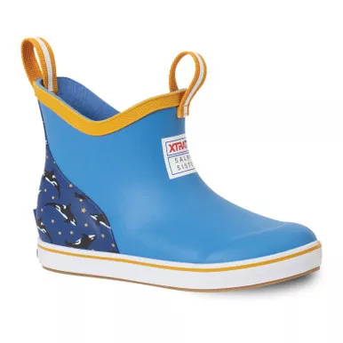 XTRATUF Kids 4in ADB Salmon Sisters Light Blue Ankle Deck Boots (XKAB2SS)
